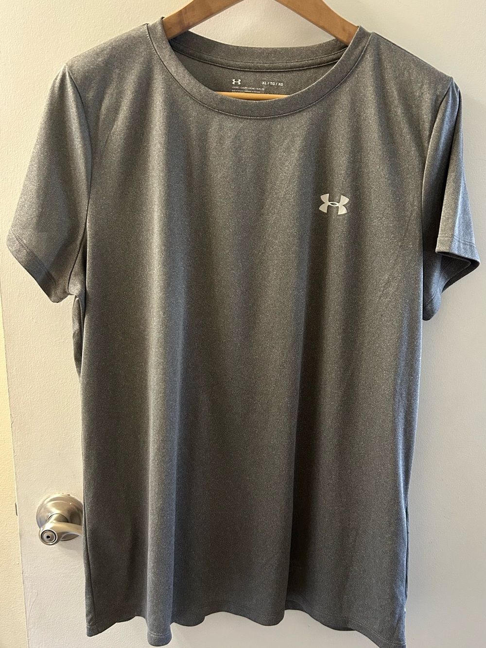 Under Armour Gray Athletic Short-Sleeve Performance Tee